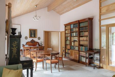 10 Percival Road ph34.jpg