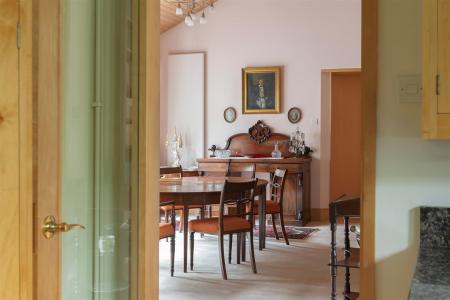 10 Percival Road ph50.jpg