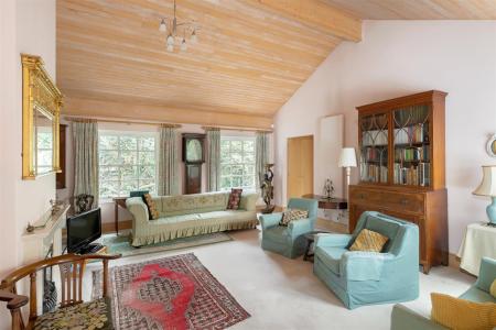 10 Percival Road ph43.jpg