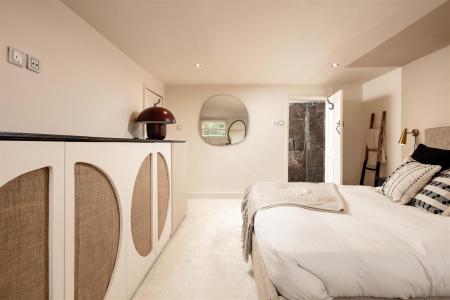 17 Vyvyan Terrace-5.jpg