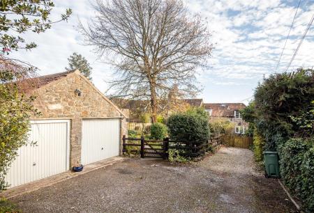 52a Church Road-18.jpg