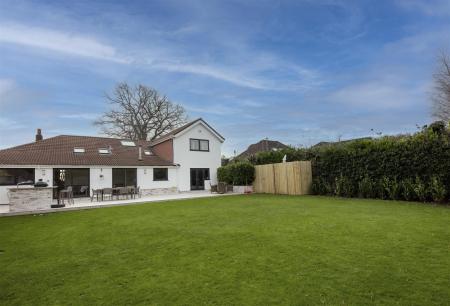 41 Weston Road-5 (blue sky).jpg