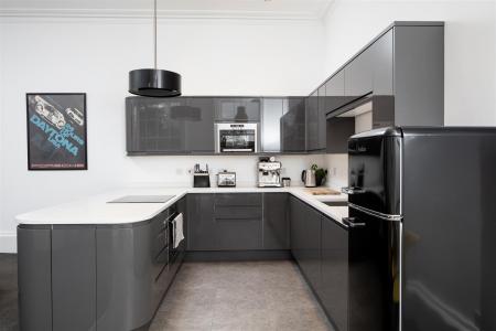 Flat 7 York House-13.jpg