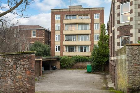 Flat 50 Penthouse College Court-4 EDIT.jpg