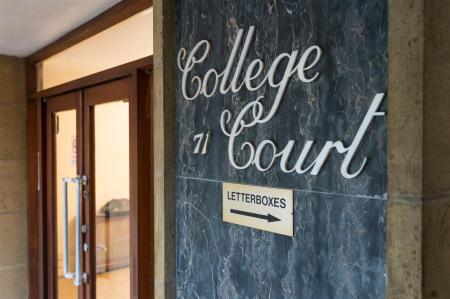 Flat 50 Penthouse College Court-3.jpg