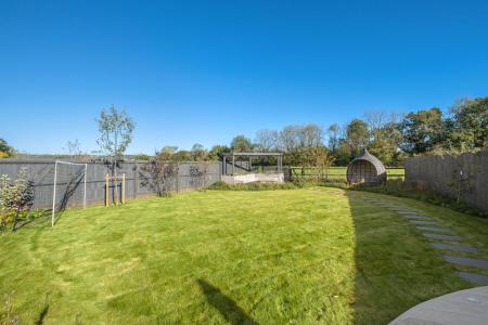 4 Clover Grove-27.jpg