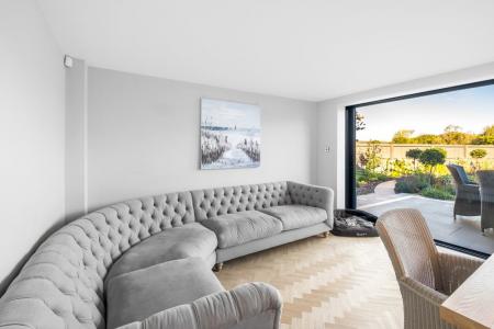 4 Clover Grove-37.jpg