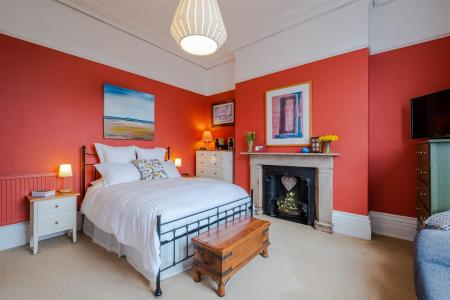 6 Pembroke Mansions-2.jpg