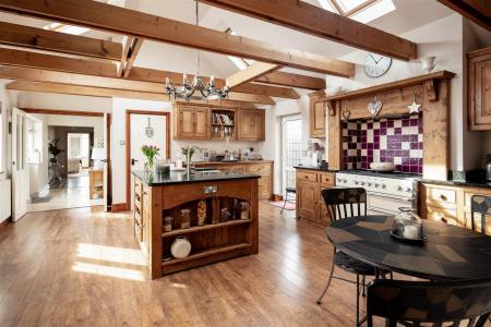 52 Flax Bourton Road-17.jpg