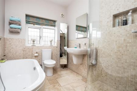 52 Flax Bourton Road-5.jpg