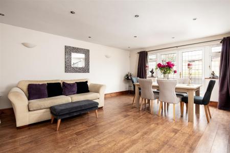 52 Flax Bourton Road-16.jpg