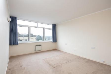 14 Harley Court-3.jpg