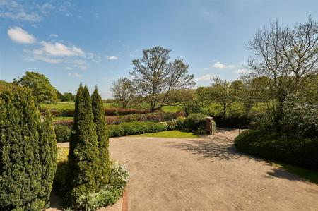 Woodleigh House Manor Lane Abbots Leigh Bristol BS