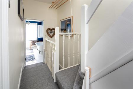 5 Oldfield Road-8.jpg