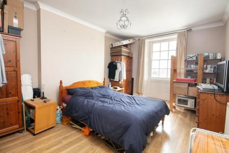 2nd FF 3 Vyvyan Terrace-4.jpg