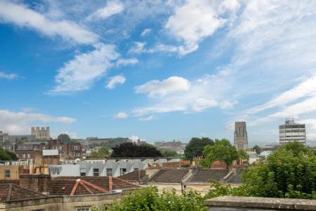 2nd FF 3 Vyvyan Terrace-14_EDIT.jpg