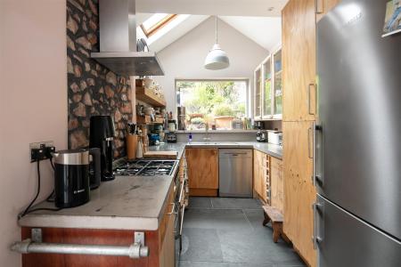 57 Bellevue Crescent Bristol BS8 4TF-36.jpg