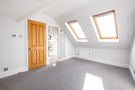 5 Cornwallis Avenue-14.jpg