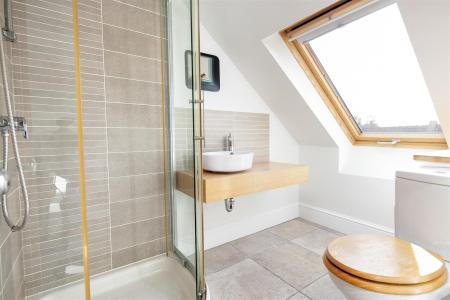 5 Cornwallis Avenue-15.jpg