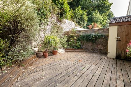 5 Cornwallis Avenue-8.jpg