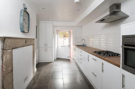 Carlton House-29.jpg