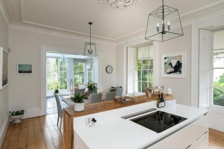 Carlton House-21.jpg