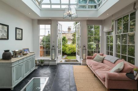 Carlton House-16.jpg