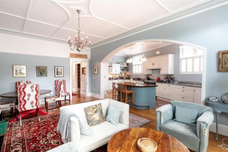 5 Norland Road-16.jpg