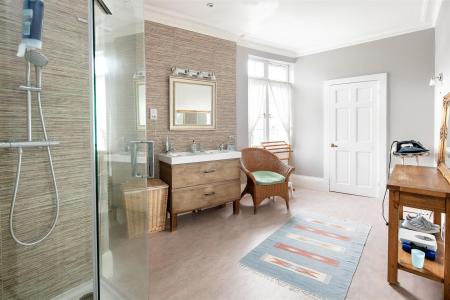 5 Norland Road-37.jpg