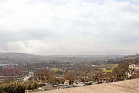 43 Royal York Crescent-12.jpg