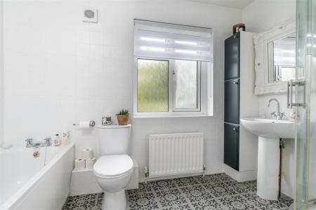 2 Dentwood Grove-24.jpg