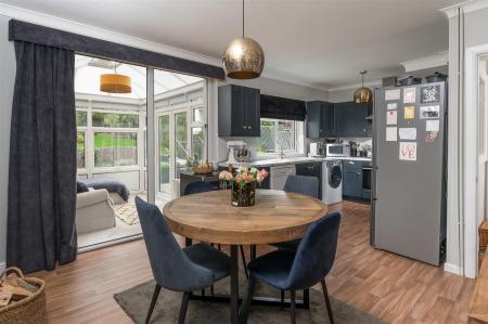 2 Dentwood Grove-12.jpg