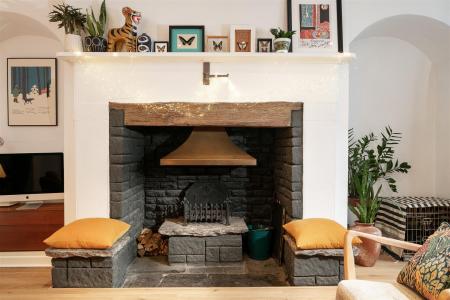 Garden Apartment 23a West Mall-13.jpg