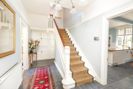 20 Cotham Lawn-12.jpg