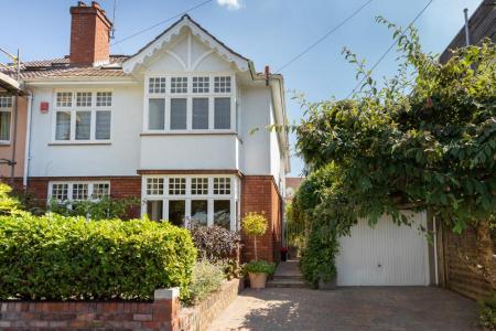 20 Cotham Lawn-1.jpg