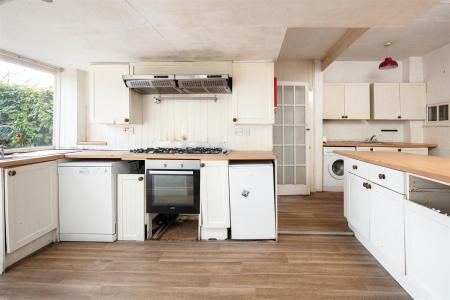 34 Kingsdown Parade-13.jpg