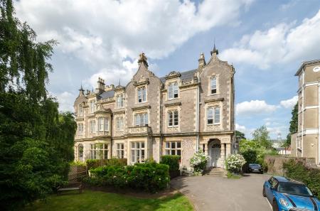 HFF, Trinmore House externals-1.jpg