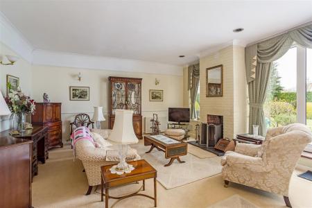 15 Weston Road 297222 (9).jpg