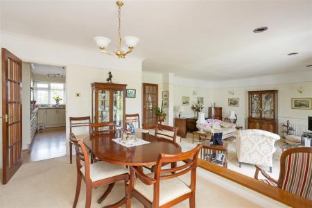 15 Weston Road 297222 (12).jpg