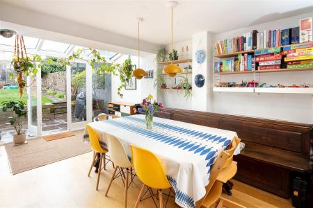 63 Freemantle Road-5.jpg