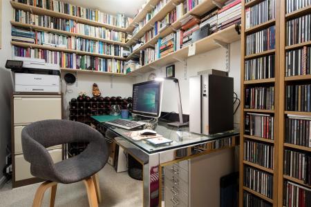 Flat 7 14 Royal York Crescent-7.jpg