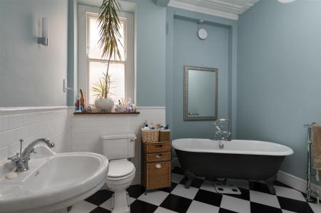 16 Mortimer Road-21.jpg