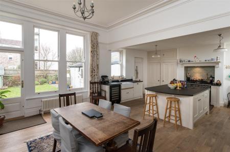 16 Mortimer Road-6.jpg