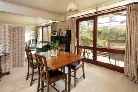 3 Pitch  Pay Park Sneyd Park Bristol BS9 1NJ-16.jp