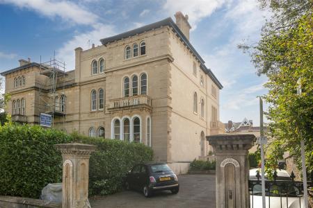 Flat 4 Northcote House-1.jpg