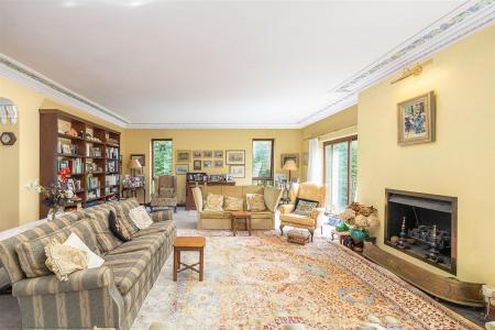 Bridge View House-8.jpg