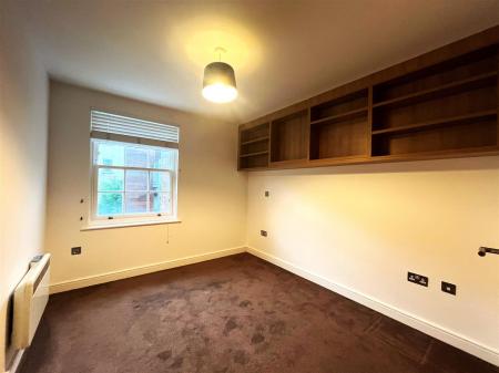 Bedroom - photo 1.jpg