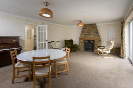 51 Princess Victoria Street-12.jpg