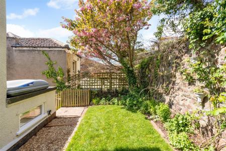 3 Ambra Terrace 316091 (25)ENH.jpg