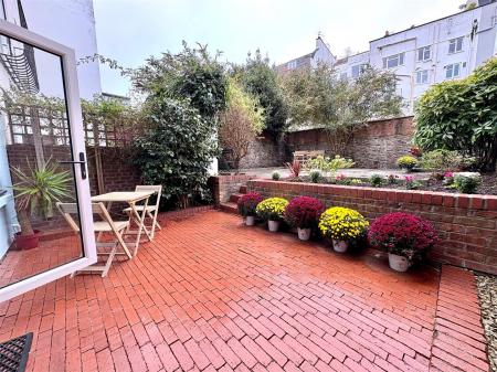 Garden1.jpg